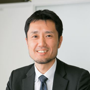 眞鍋和博教授写真